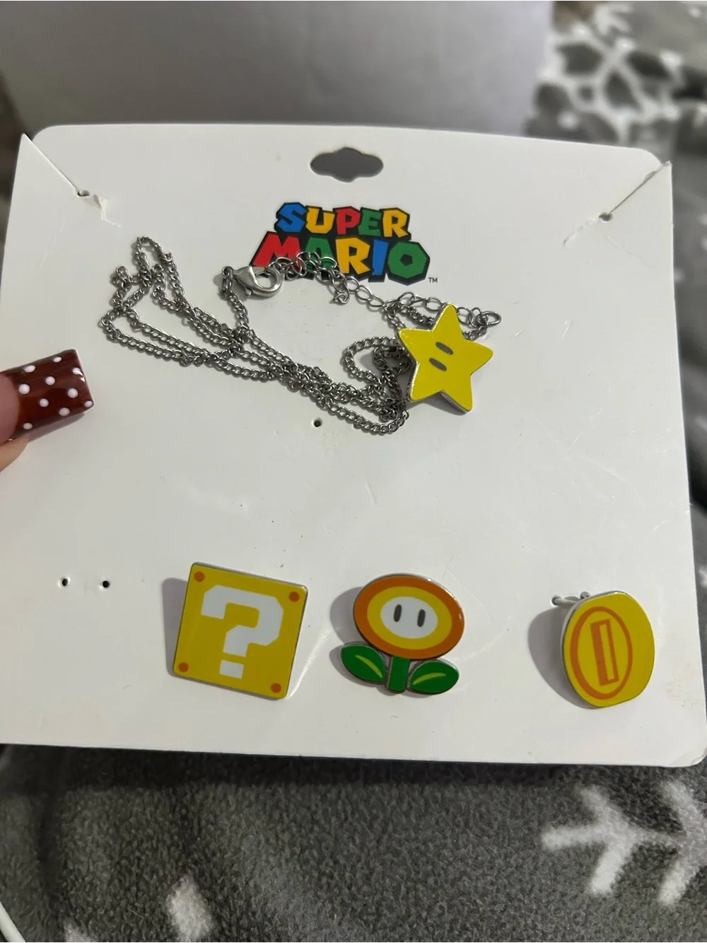 Nintendo Yellow Star & Power-Up Earrings Necklace Set
